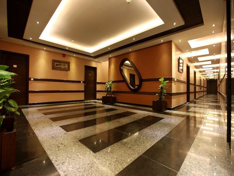 Airport Hotel Le Seasons Нью-Дели Экстерьер фото